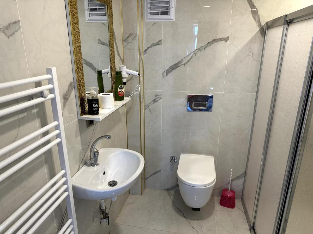 The Suit Residence Daire 内夫谢希尔 外观 照片
